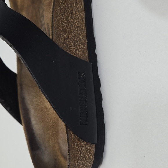 Birkenstock Gizeh Black Sandals - Picture 6 of 8